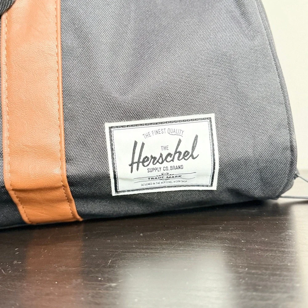 Herschel Supply Co Novel Duffel Bag Black iShares MSCI Corporate Logo NWT